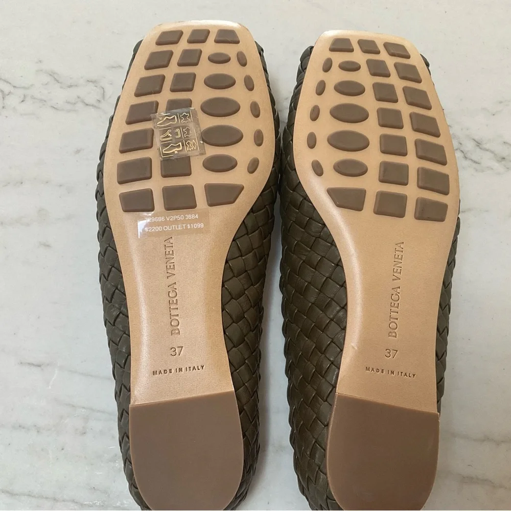 Sage green bottega Venetta slides - Picture 2 of 2